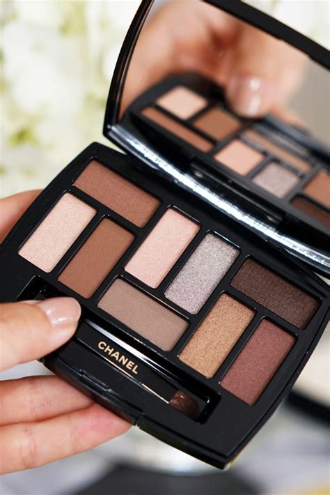 chanel blush eyeshadow palette|Chanel les beiges eyeshadow intense.